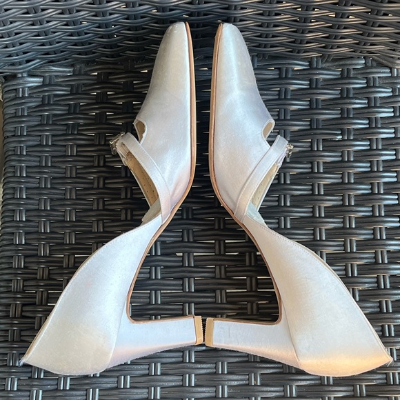 Battaglia Satin Mary Jane Block Heels. Made in Italy - Picture 6 of 11